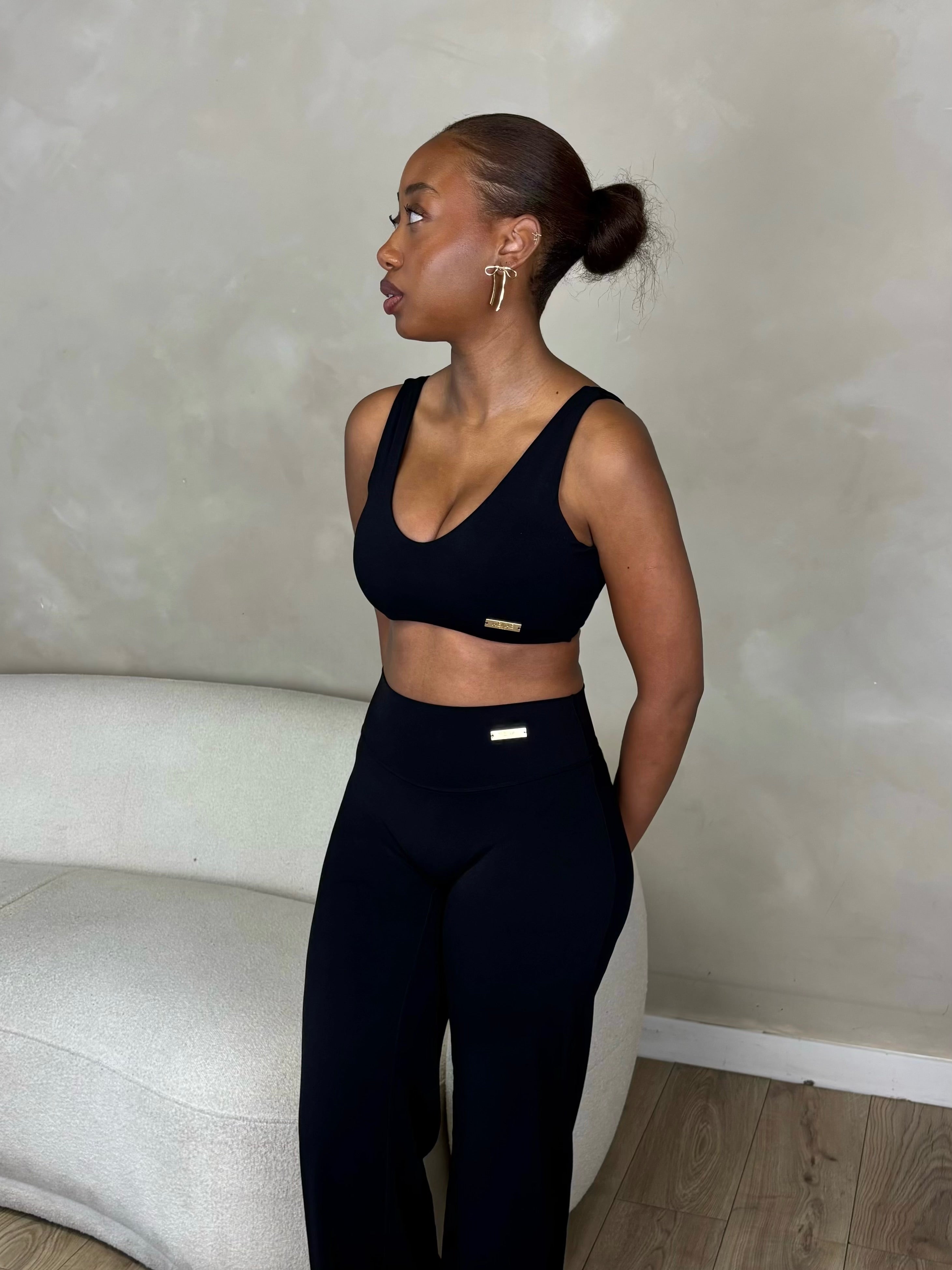 Sculpt Top In Black