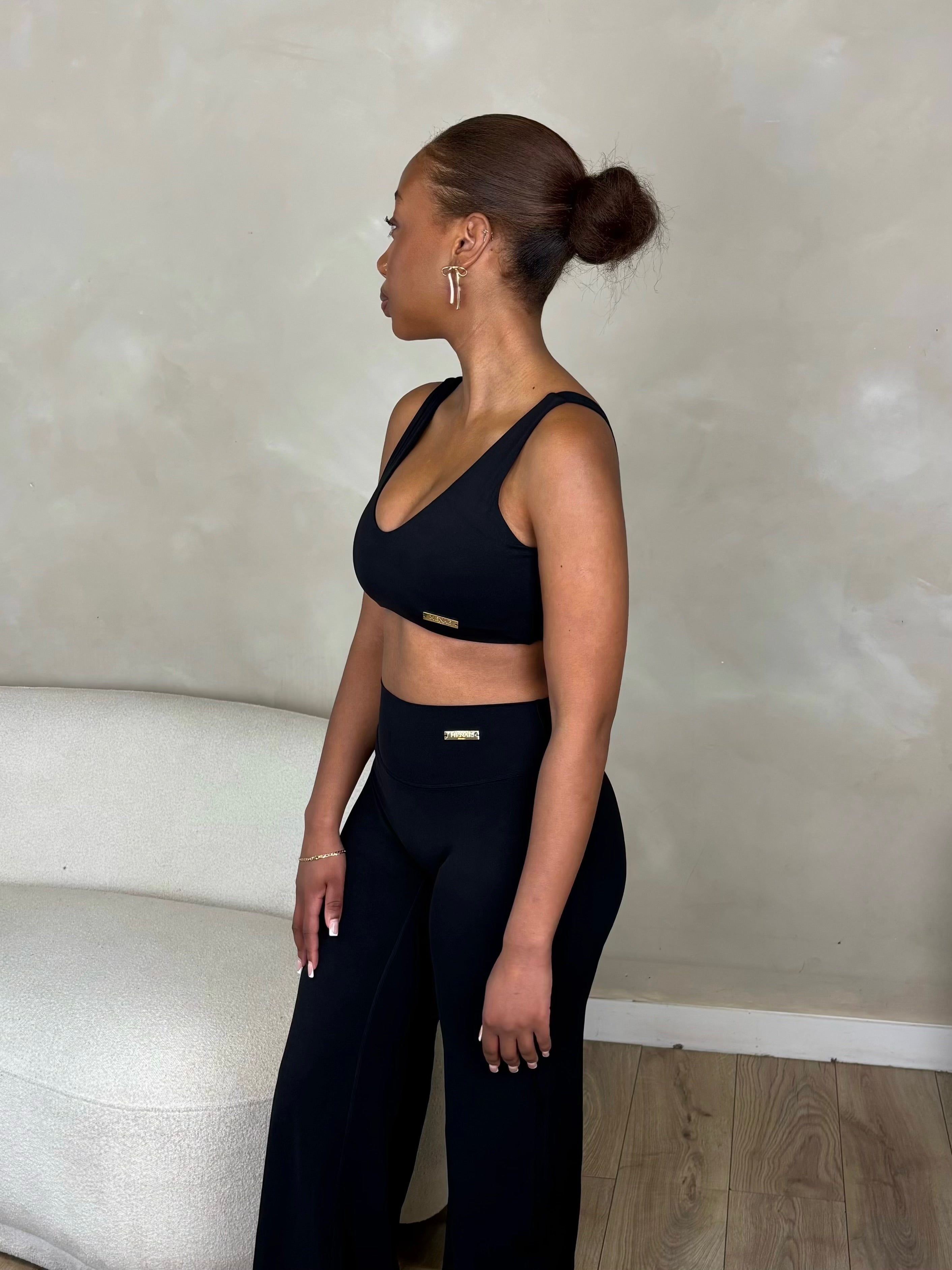 Sculpt Top In Black