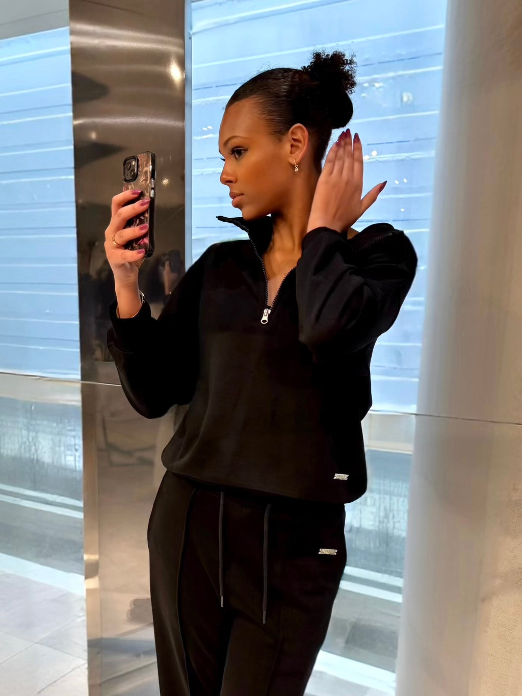 Signature Half-Zip In Black